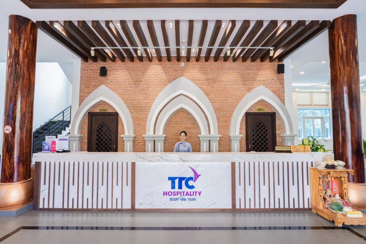 Ttc Resort Ninh Thuan - Unlimited Access To Water Park Phan Rang Luaran gambar